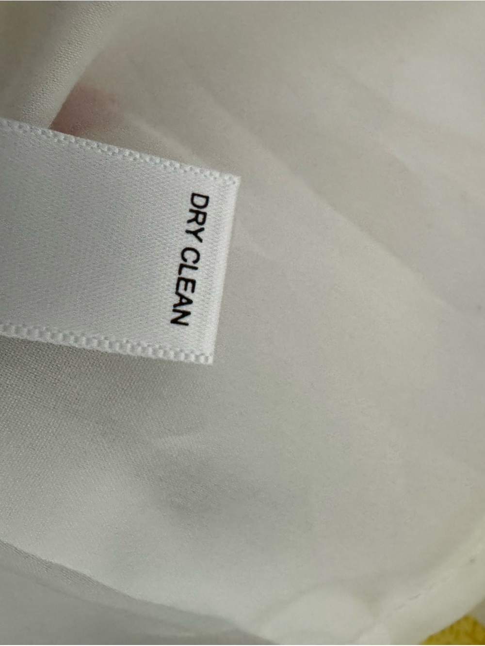 Banana Republic Lemon Dress | Very Good Condition | Size 8P - Picture 13 of 15